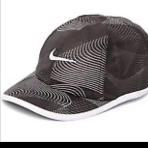 Nike Featherlight Dri-fit Unisex Hat